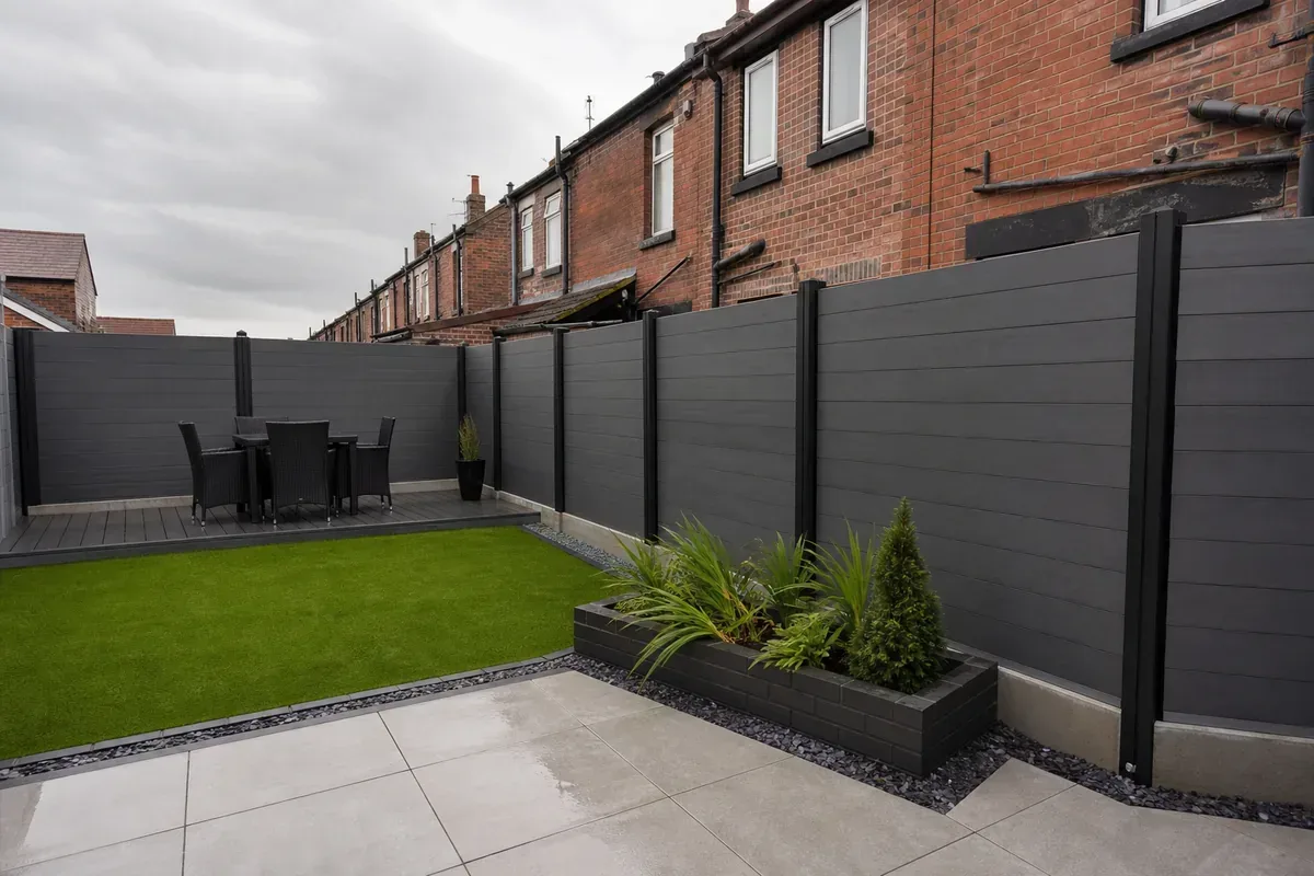 Low maintenance composite fencing in Burnley